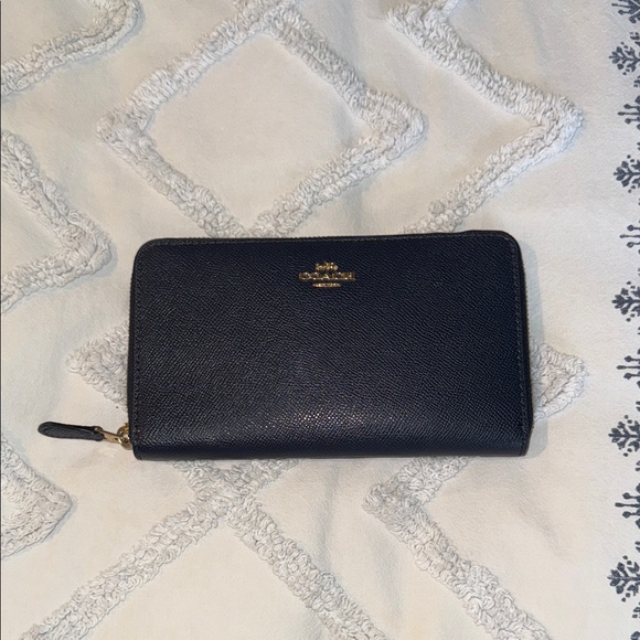 Coach Midnight Blue Zip Wallet - Picture 1 of 7